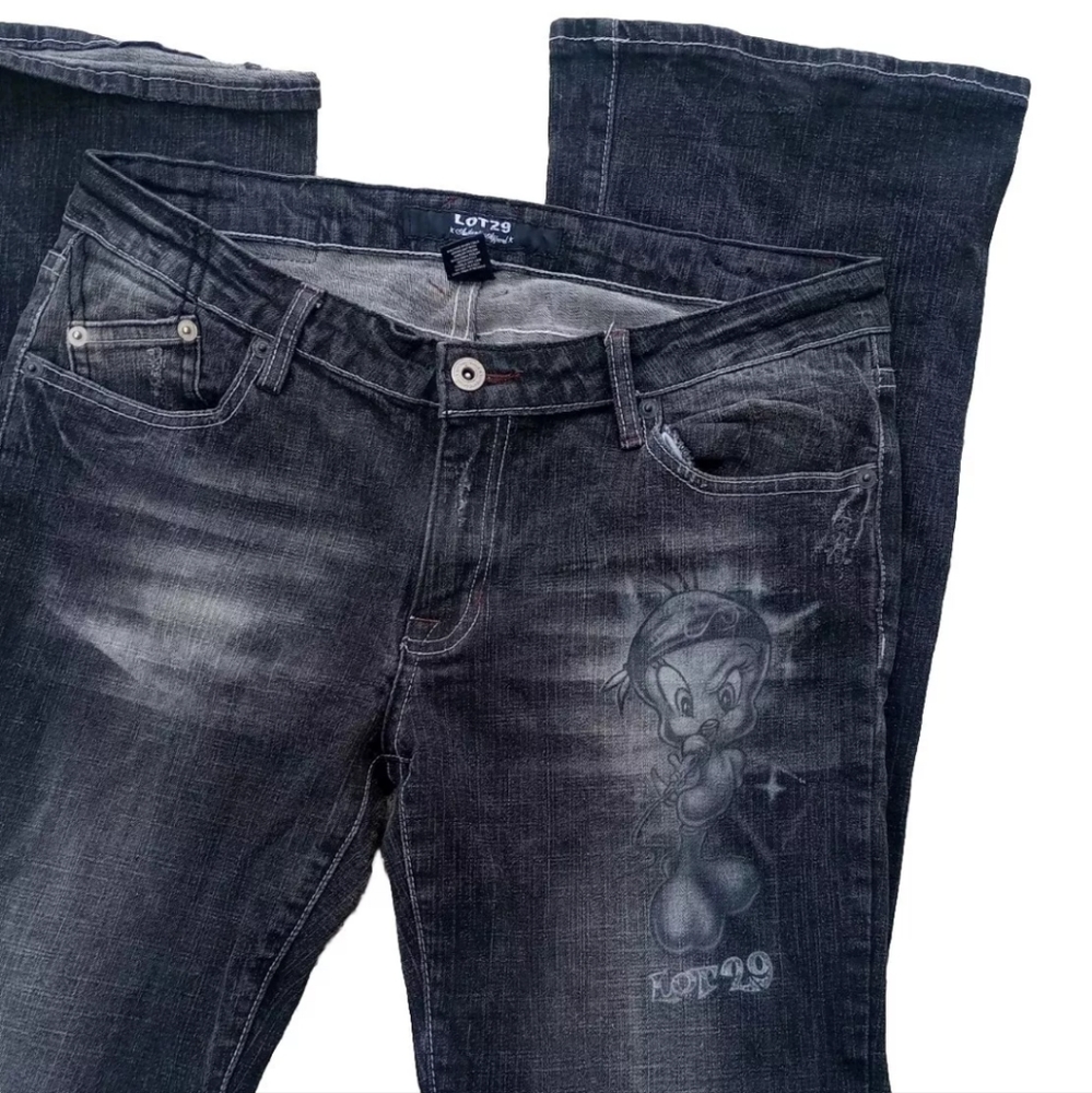 Lot 29 Tweety Bird Womens Jeans Twisted Flare Size 30 Black Looney Tunes